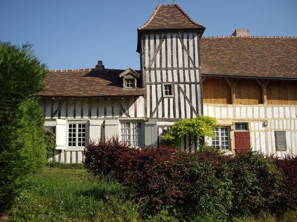 Willa Meuble De Tourisme Le Gilliard Chavanges Pokój zdjęcie